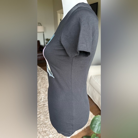 Bella Canvas Dwight Yoakam 80s Inspired Graphic Tee, Size Small - Picture 2 of 6